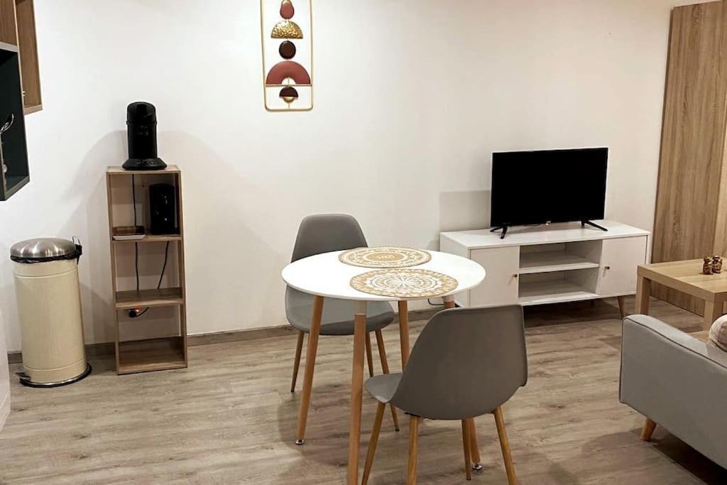 Appartement Loft Terracotta Manosque Esterno foto