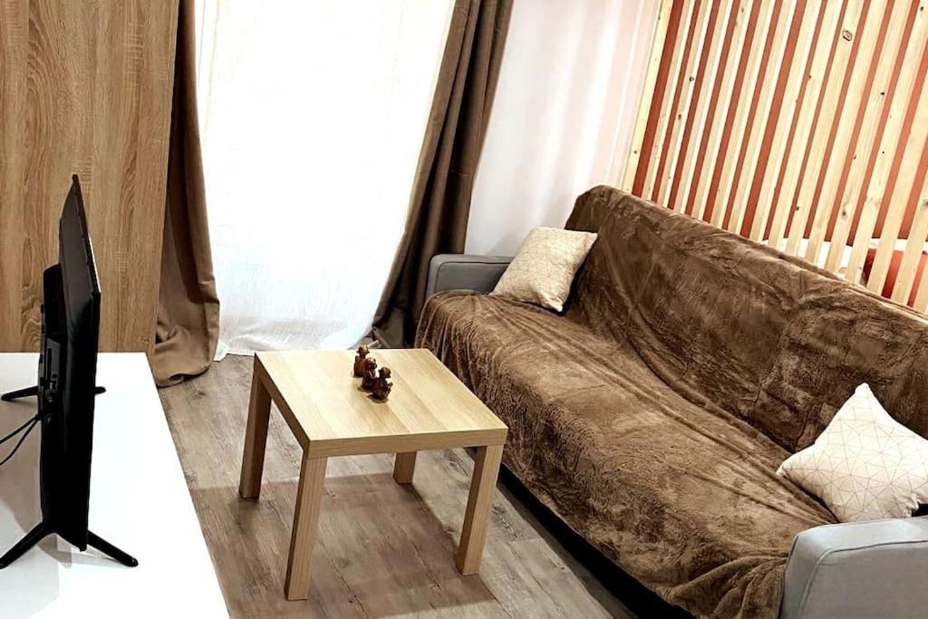 Appartement Loft Terracotta Manosque Esterno foto